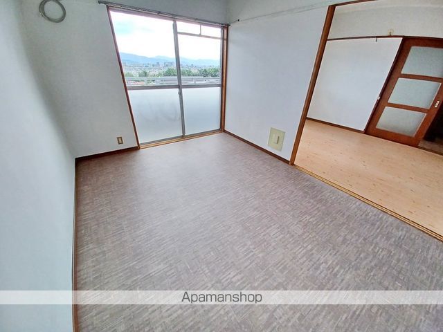 ヒルトップ長野 4号棟の内装写真