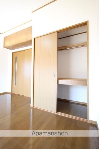 セカンドキャビンの内装写真