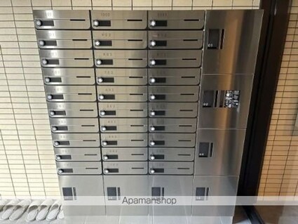 セレスティアル江平[1LDK/40m2]の共用部