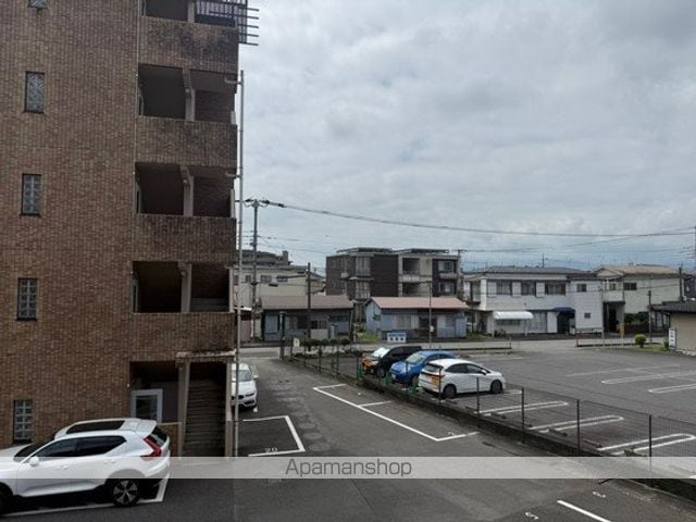LIENのその他写真