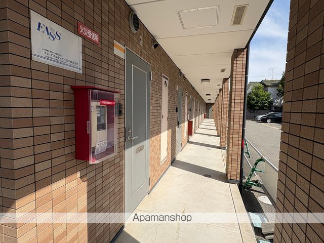 フジパレス太田II番館の玄関写真