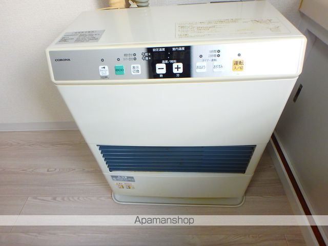 ヴィレッジ山の手の内装写真