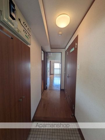 サンパレス鷹匠の内装写真