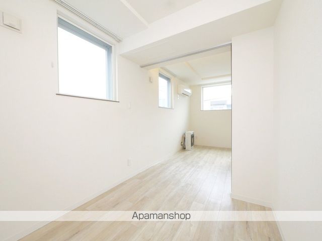 ROCA HASSAMUの内装写真
