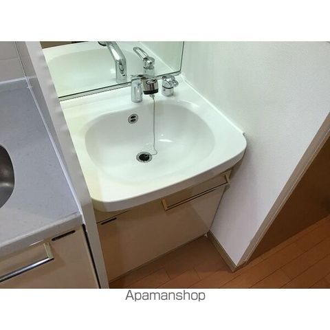 プレサンス桜通アベニューの内装写真