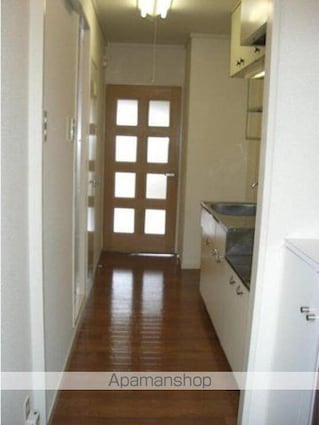 ベルメゾン古川１[1K/26.6m2]の玄関