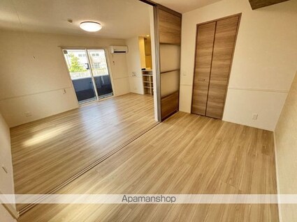 ＷＭ新八代　Ａ棟[2LDK/57.78m2]の内装1