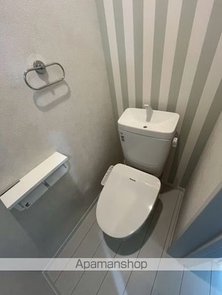 ベルンハルト馬橋[1K/22.65m2]のトイレ