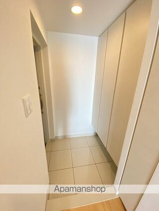 アドグランデ荒井[3LDK/69.01m2]の玄関