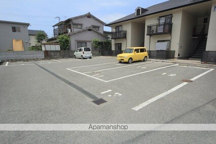 フォブール余戸東Ｂ棟[2LDK/51.21m2]の駐車場