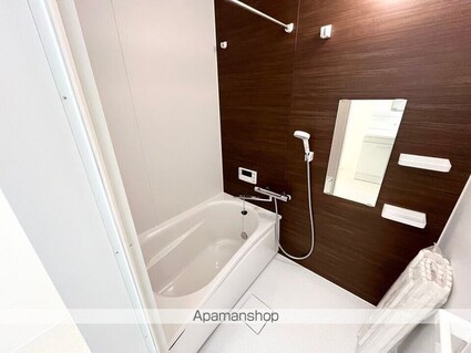 エトワール下坂浜Ａ[1LDK/31.95m2]のバス