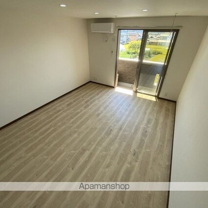 ラフィネ新井[1K/29.78m2]のリビング・居間