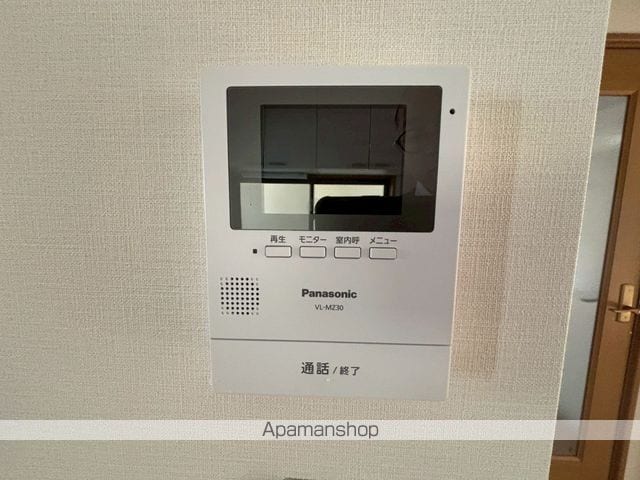 坂出市福江町4LDK戸建の内装写真
