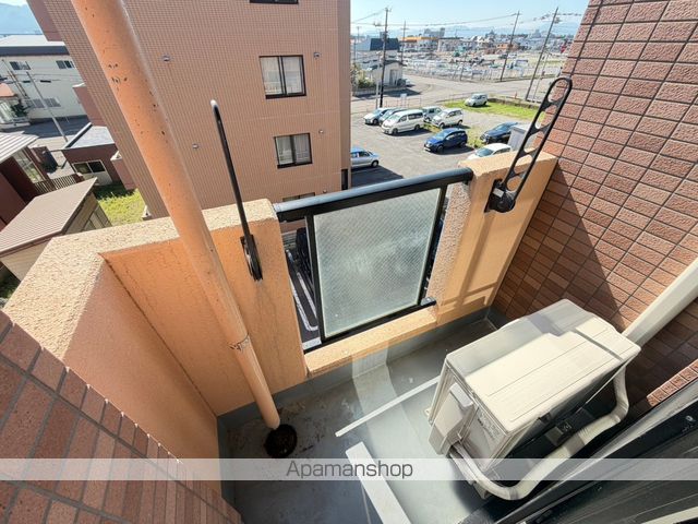 ジェルメ日乃出町の内装写真