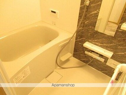 テゾーロ梨木Ｃ棟[1LDK/38.43m2]のバス