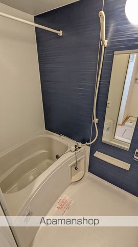 ジェルメSAKAIWESTの内装写真