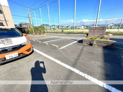 グリーンゲイト　Ⅰ棟[2LDK/50.78m2]の駐車場2