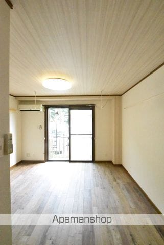 ロジュ城山の内装写真
