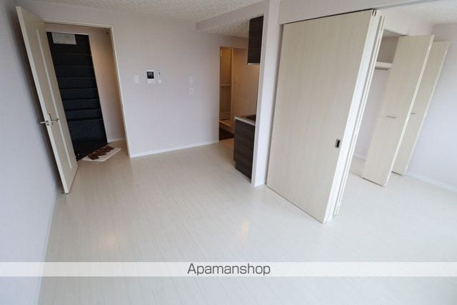 CITY RESIDENCE月寒中央の内装写真