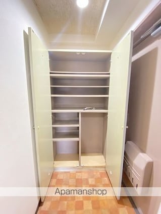 パークハイツ東口[4DK/66.48m2]の内装5