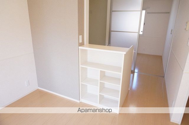 クレストの内装写真