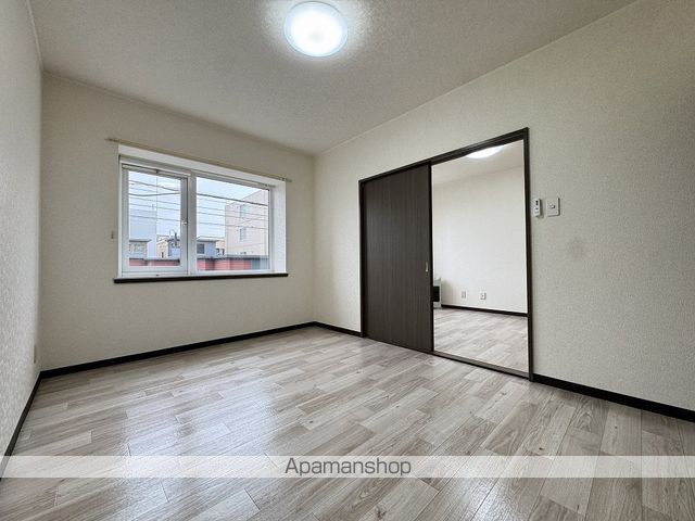 ORIGIN本通の内装写真