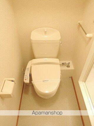 レオパレスサンピュア丸山[1K/22.35m2]のトイレ