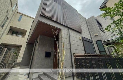 東京都世田谷区駒沢２丁目[3LDK/127.49m2]の外観1