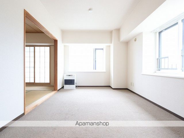 ライオンズマンション苫小牧錦町の内装写真