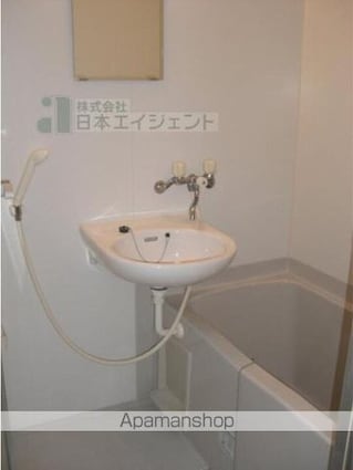 Ｍ－ｃｏｕｒｔ三番町[1R/24m2]のバス