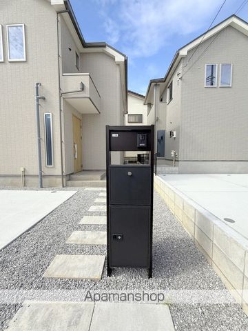 東急田園都市線 鷺沼駅 徒歩20分 2階建 新築の玄関写真