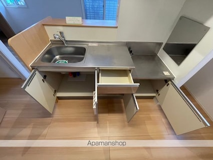 ブルク[1LDK/53.22m2]の内装2