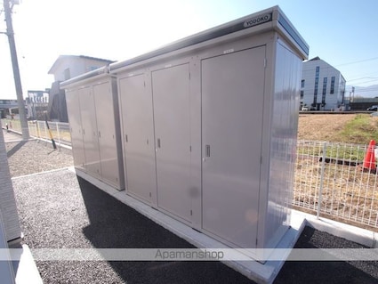 ＤＥ　ＤＯＭＯ　ＧＥＭＩＮＯＳ　２ｎｄ[1K/33m2]の共用部1