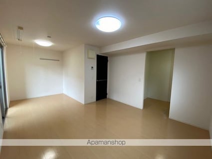 フォレスト・コート[1R/34.76m2]のリビング・居間