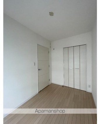東京都世田谷区用賀３丁目[1LDK/30.31m2]の収納