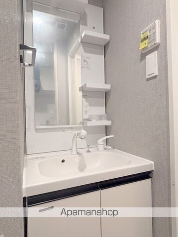 IRVINGNEO岸里TAMADEの内装写真
