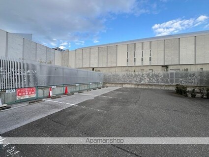 ハッピーハイツ[1K/23.77m2]の駐車場