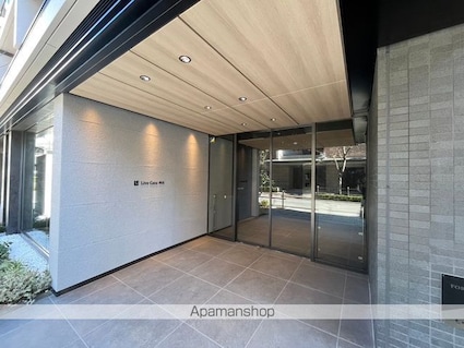 ＬｉｖｅＣａｓａ西台[3LDK/56.47m2]のエントランス