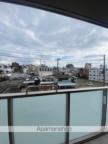 【和歌山市東長町のマンションの写真】