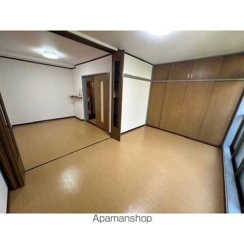 アーバンウェーブ岩成台の内装写真