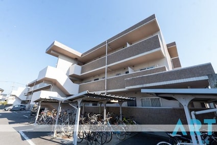 スカール土居田[3LDK/66.34m2]の外観2