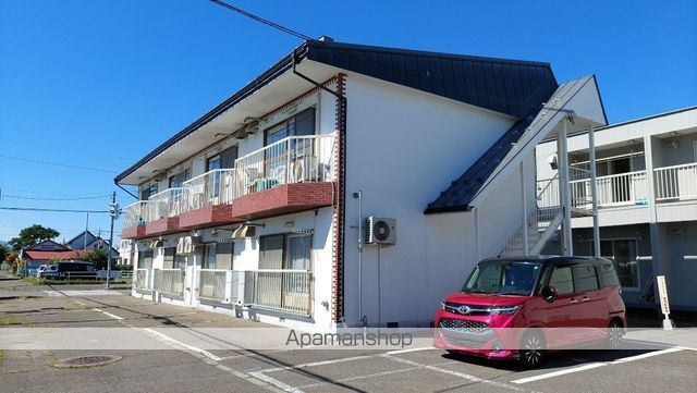 シークハイツの外観写真