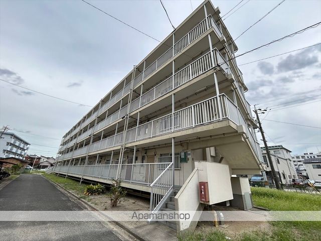 ビレッジハウス上条3号棟の外観写真