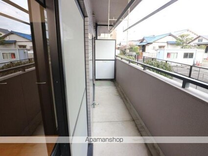 モアクレスト[2LDK/68m2]のバルコニー