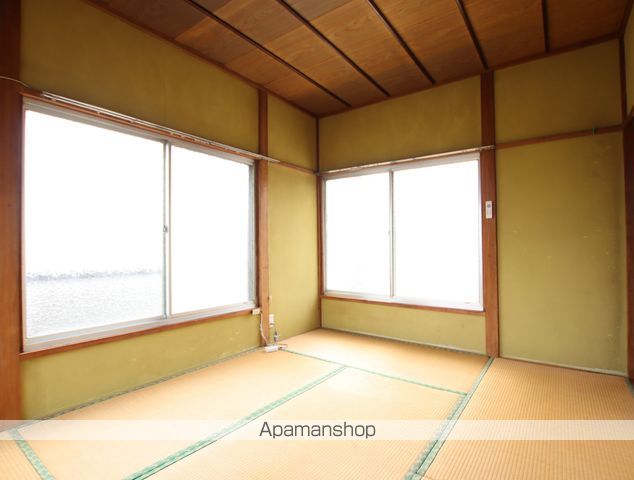 detached 埼玉県坂戸市関間１丁目10-49
地図を見る