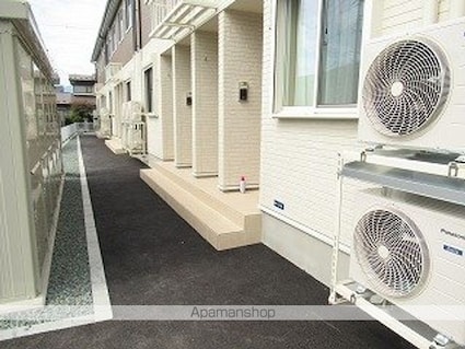 テゾーロ梨木Ｃ棟[1R/27.68m2]のエントランス2