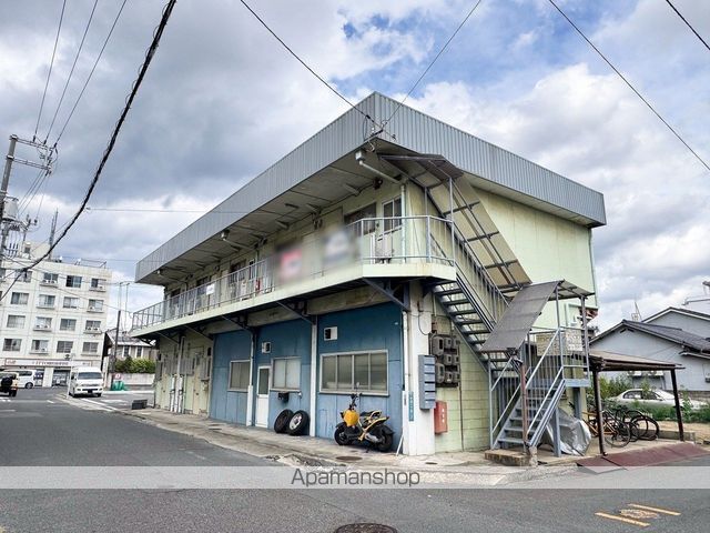 菱川コーポの外観写真