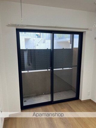 エバーラスティング[1R/15.96m2]のバルコニー