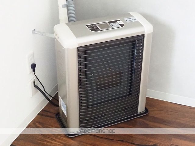 リヴェルテ栄通の内装写真