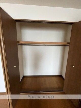和歌山県和歌山市紀三井寺[2LDK/59.4m2]の収納